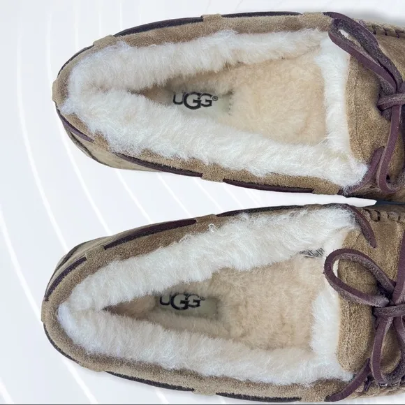 NWOT Dakota Maccasins Leather Slipper