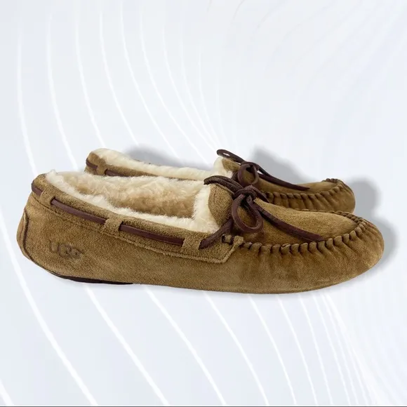 NWOT Dakota Maccasins Leather Slipper