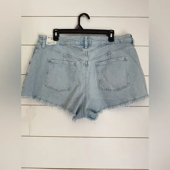 NWOT Free People We The Free CRVY High Voltage Denim High Rise Short Sz 35