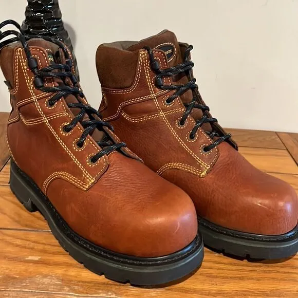 NWOT Hytests FootRests Brown 6” Waterproof Men’s Boots Size 7D.
