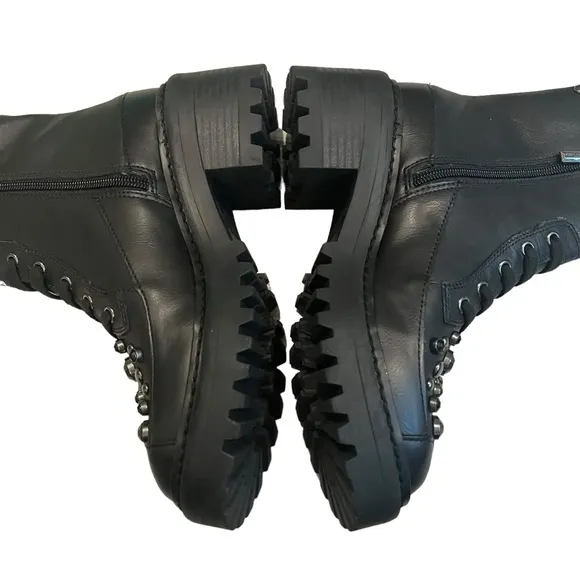 NWOT, KARL LAGERFELD Breck Boot, black silver studded, Sz 6