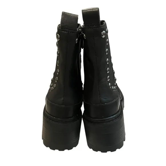 NWOT, KARL LAGERFELD Breck Boot, black silver studded, Sz 6