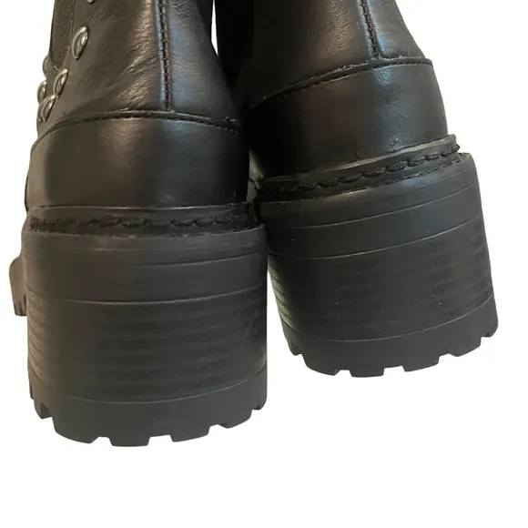 NWOT, KARL LAGERFELD Breck Boot, black silver studded, Sz 6