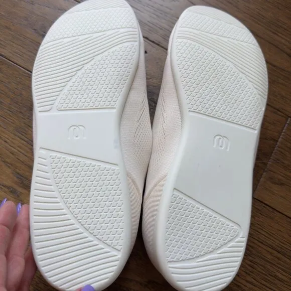 NWOT Mahabis Summer #SUM-A1V1 Women's Ivory Slippers Size 9.5-10