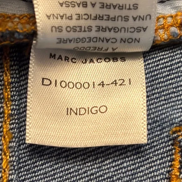 NWOT MARC JACOBS Vintage denim mini skirt blue leather logo patch XS/25”
