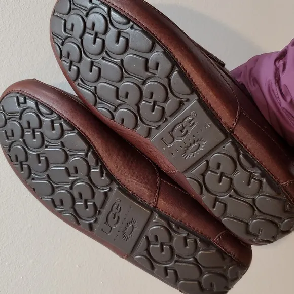 NWOT UGG Ascot Moccasin Leather Wool Slippers