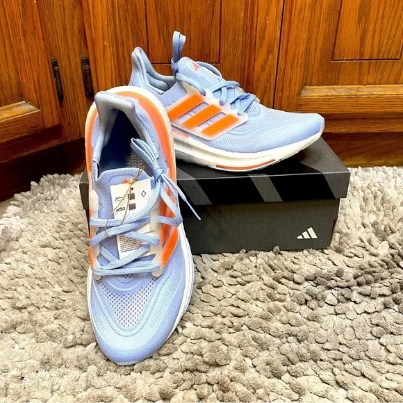 NWT ADIDAS Women’s Ultraboost Light Running Sneakers Blue Dawn Coral Fusion 9.5