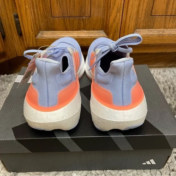 NWT ADIDAS Women’s Ultraboost Light Running Sneakers Blue Dawn Coral Fusion 9.5