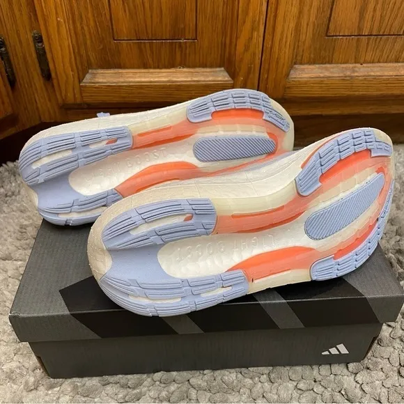 NWT ADIDAS Women’s Ultraboost Light Running Sneakers Blue Dawn Coral Fusion 9.5
