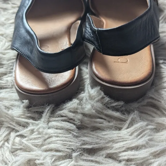 NWT Bueno Bianca Slingback Sandal in Black EU 42