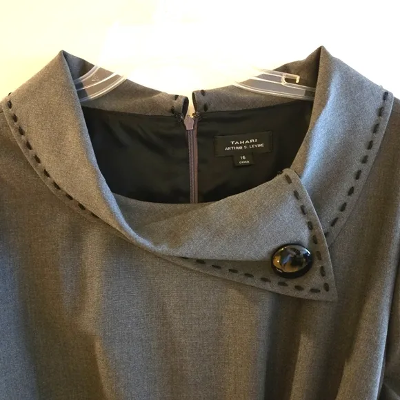 NWT, Charcoal Grey Tahari Sheath Dress, Unique Collar, Belted, Size 16