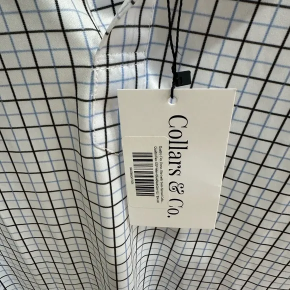 NWT COLLARS &amp; CO. Quattro Flex Short Sleeve Button Down Polo