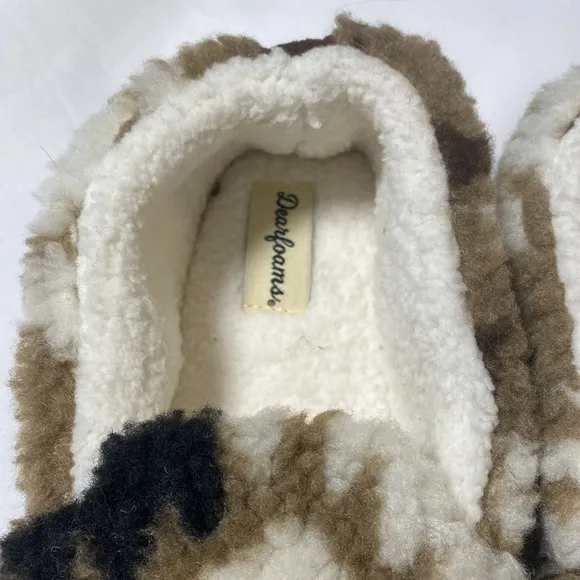 NWT Dearfoams True Comfort Memory Foam Slippers