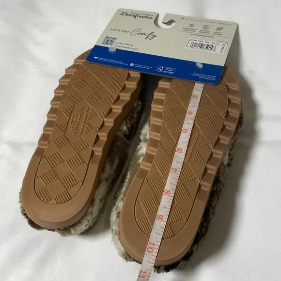 NWT Dearfoams True Comfort Memory Foam Slippers