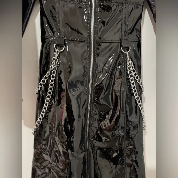 NWT Dolls Kill Widow Temptress Triumph Black Faux Patent PU Trench Coat XS