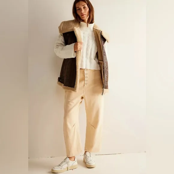 NWT Free People Osaka Mid Rise Barrel Jeans