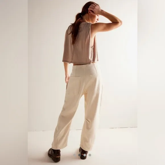 NWT Free People Osaka Mid Rise Barrel Jeans