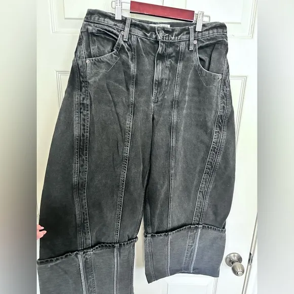 NWT Free People, We The Free Olsen Cuffed Crop Barrel Jeans, Multiple Sizes