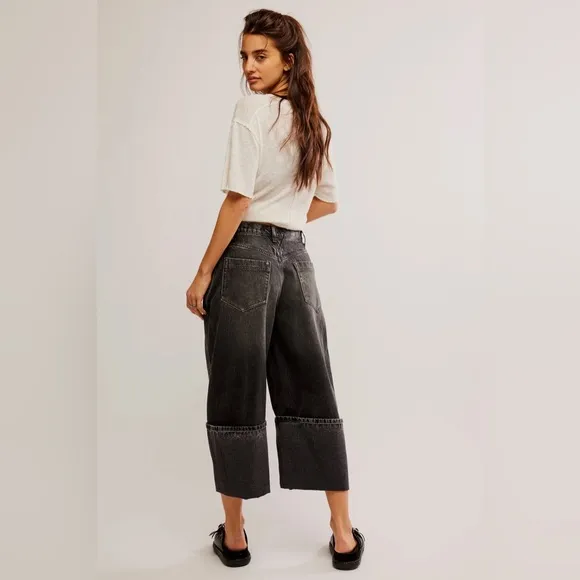 NWT! Free People We The Free Olsen Cuffed Crop Barrel Jeans Sz 30