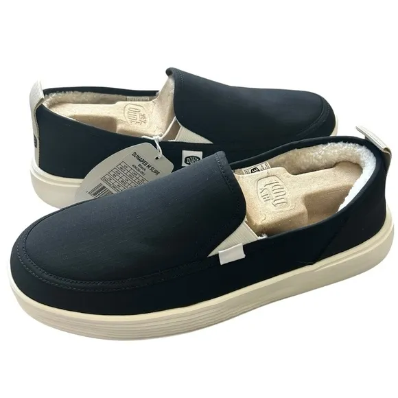 NWT Hey Dude men’s Sunapee fleece lined black slippers size 11 slip on shoes