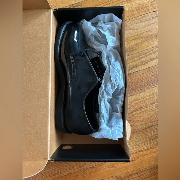 NWT! Men’s Thorogood patent uniform shoes