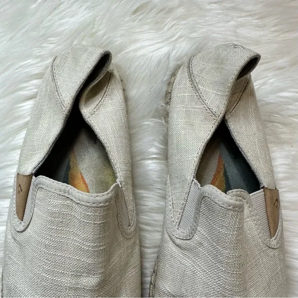NWT Olukai Kaula Pa’a Kapa Beige Comfort Slip On Shoes Size 9.5