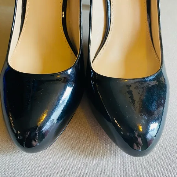 NWT SAKS FIFTH AVENUE SF Selena Patent Leather Stiletto Pumps Black Size 9