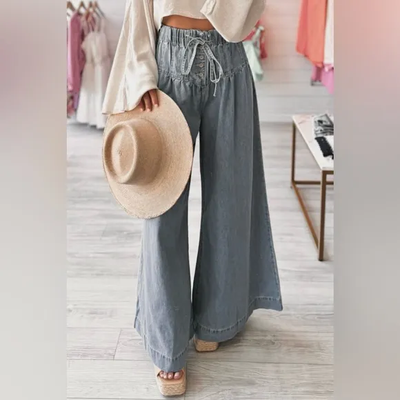 NWT So Me Wide Leg Drawstring Smocked Button Fly Waist Yoked Pleated Denim Jeans