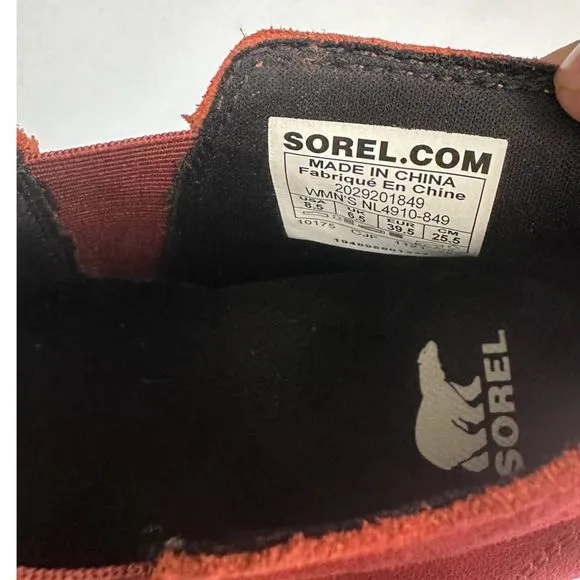 NWT Sorel Evie Suede Warp Red Pull On Bootie Size‎ 8.5 and Size 10 (No Box)