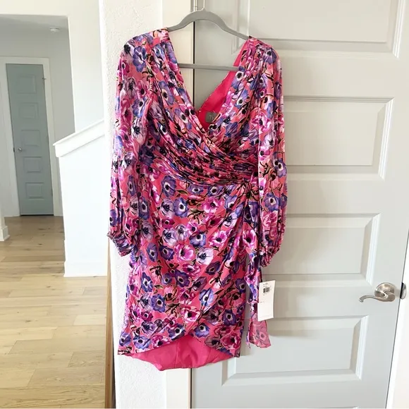 NWT Theia Monika Poppy Floral Draped Cocktail Dress
