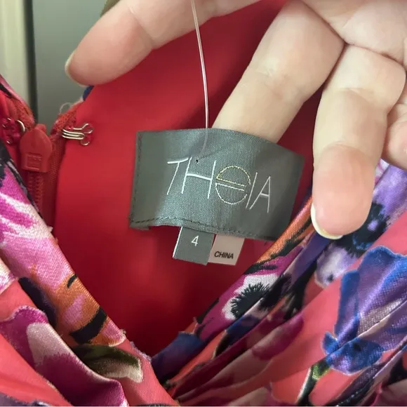 NWT Theia Monika Poppy Floral Draped Cocktail Dress