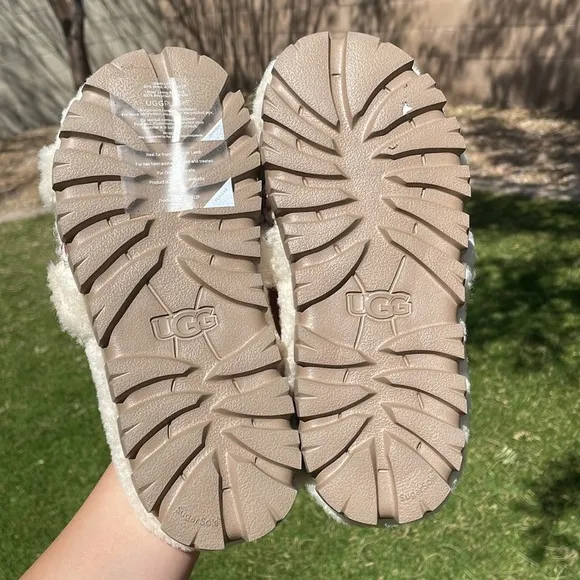 NWT UGG Cozetta Braid Slippers!