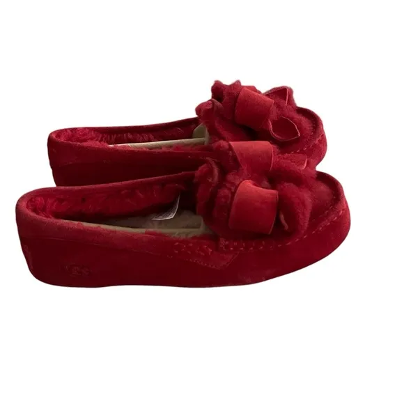 NWT UGG Women's Ansley Heritage Bow  Size 6