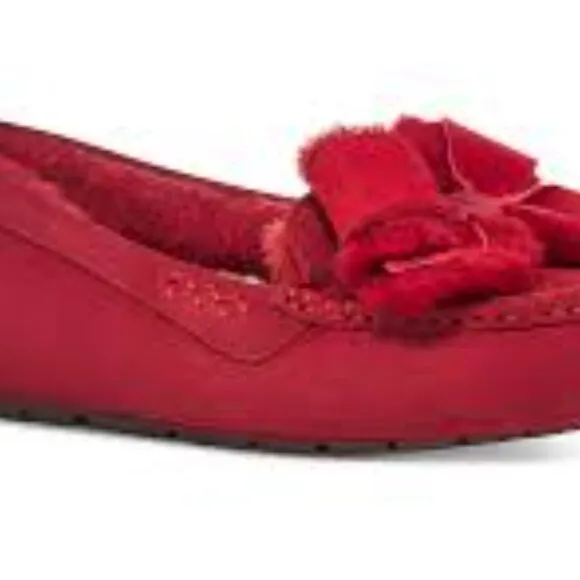 NWT UGG Women's Ansley Heritage Bow  Size 6