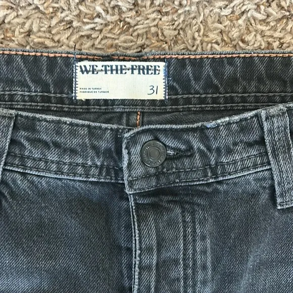 NWT We The Free Cooper Studded Mid Rise Boyfriend Jeans Size 31