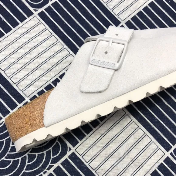 🌟NWT - Women's White Suede Birkenstock Boston Shoes - Narrow Fit