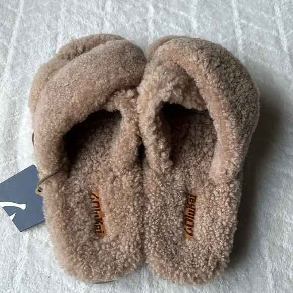 OluKai Hila Heu Genuine Shearling Slippers