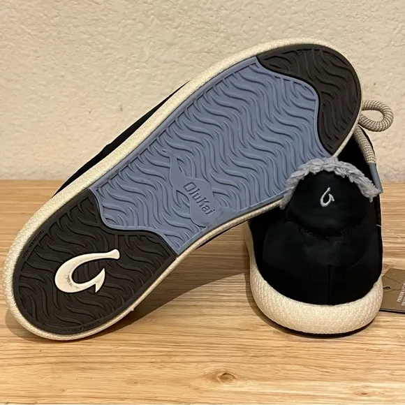 OLUKAI Mahiki Women's Sneaker, Indoor/ Outdoor, Ultra-Soft Comfort Fit Size 6