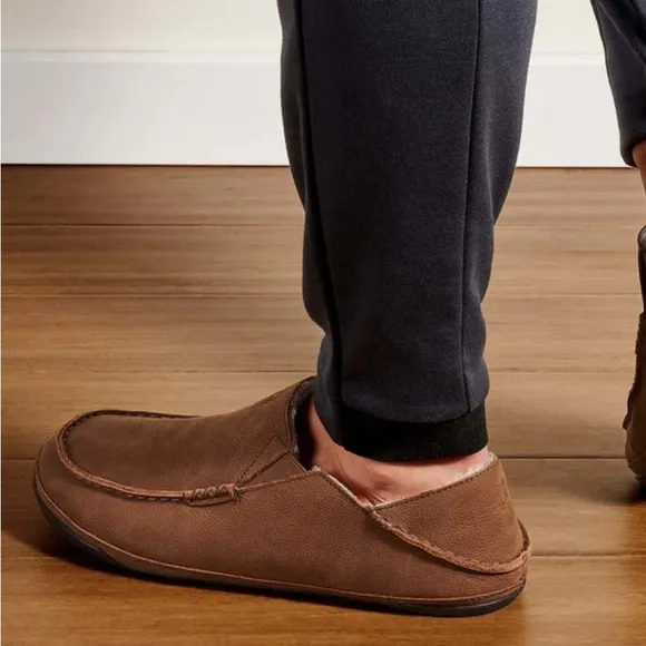 Olukai Men's Brown Slippers