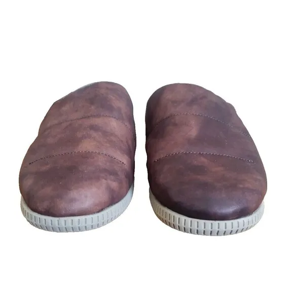 OluKai Mua 'Ili Men's Brown Leather Slipper  Fur Lined US Size 12