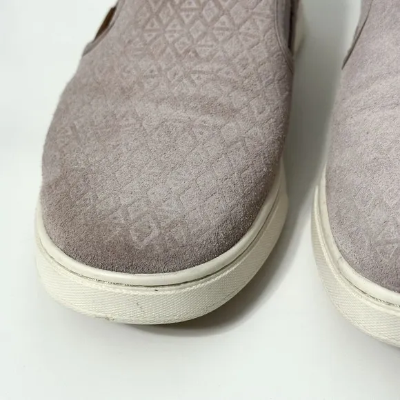 OLUKAI Pahuea Women’s Size 9 Pink Slip On Suede Loafer Sneaker Slipper Shoes