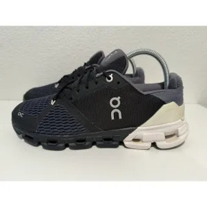 On Cloudflyer Mens Running Shoes Sneakers Sz 7.5 Black Gray Sneakers Gym Casual