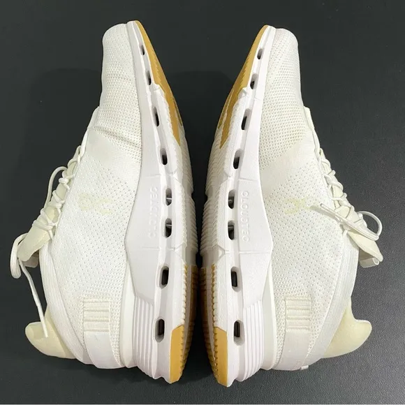 On Running Cloud Nova Sneakers Running Shoes Undyed All White