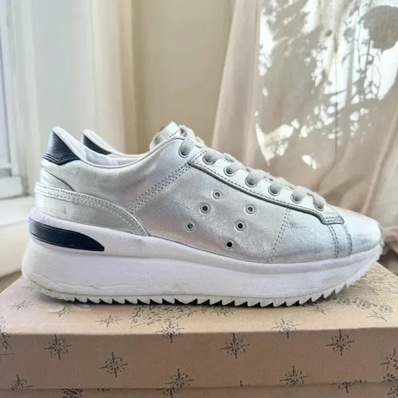 Onitsuka Tiger Platform Metallic Silver Sneaker Shoes Lace Up