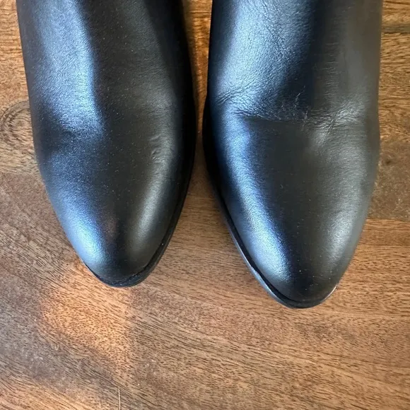 Only tried on!! Nisolo Womens Dari Boot Black Leather Size 7.5 M