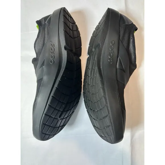 OOFOS OOmg Men's Size 12.5 Low Mesh Slip On Black Comfort Recovery Shoes EUC