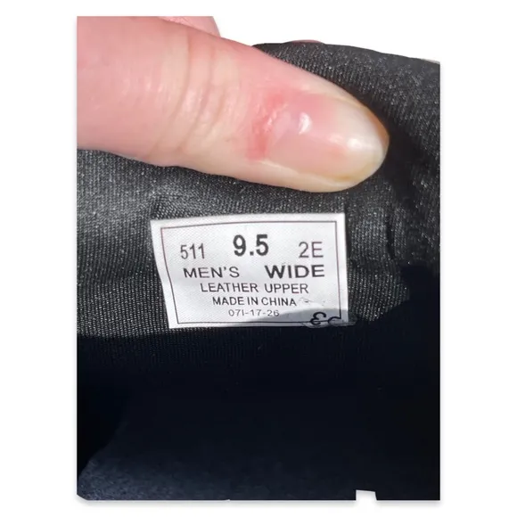 Orthofeet Men’s 9.5 2E Medium Walking Shoes Black Leather Orthopedic 511