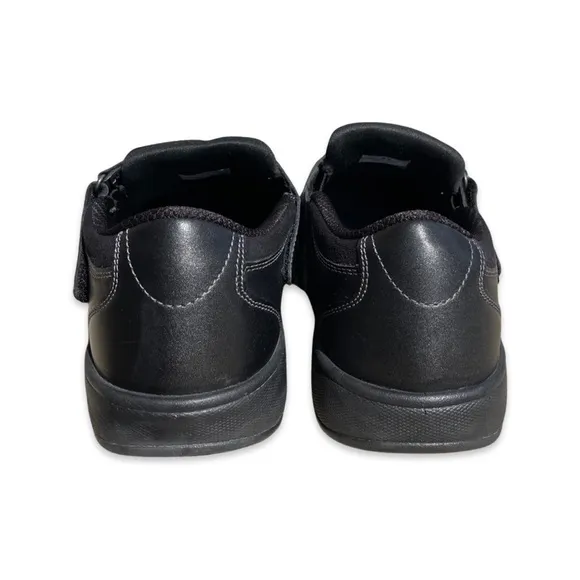 Orthofeet Men’s 9.5 2E Medium Walking Shoes Black Leather Orthopedic 511