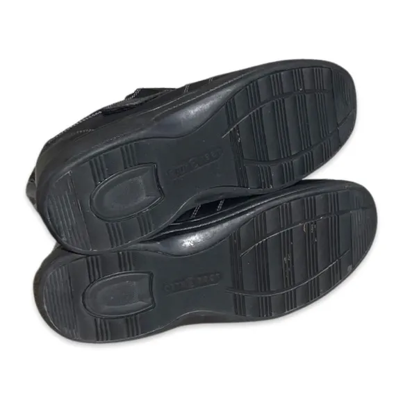 Orthofeet Men’s 9.5 2E Medium Walking Shoes Black Leather Orthopedic 511