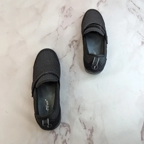 Orthofeet Womens Size 9 B Black Shoes Orthopedic Comfort Sneakers Quincy Slip On